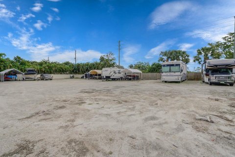 Villa ou maison à vendre à Lake Worth, Floride: 2 chambres, 87.42 m2 № 1154451 - photo 1