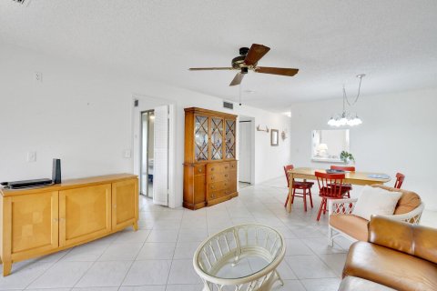 Villa ou maison à vendre à Lake Worth, Floride: 2 chambres, 87.42 m2 № 1154451 - photo 27