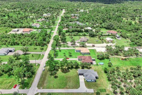 House in Naples, Florida 3 bedrooms, 188.13 sq.m. № 1325470 - photo 30