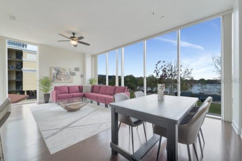 Condominio en venta en Orlando, Florida, 2 dormitorios, 142.05 m2 № 910516 - foto 4