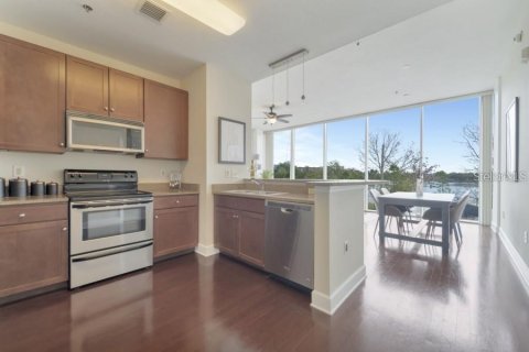 Condominio en venta en Orlando, Florida, 2 dormitorios, 142.05 m2 № 910516 - foto 9