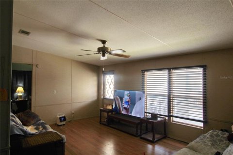 Condo in Okeechobee, Florida, 3 bedrooms  № 1114275 - photo 15