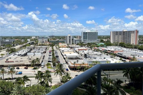 Condo in Fort Lauderdale, Florida, 3 bedrooms  № 1345071 - photo 16