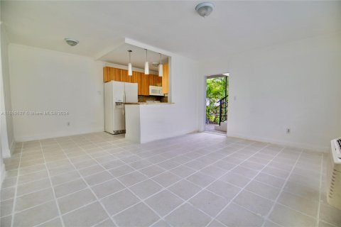 Condominio en venta en Miami Beach, Florida, 1 dormitorio, 54.63 m2 № 1345031 - foto 4