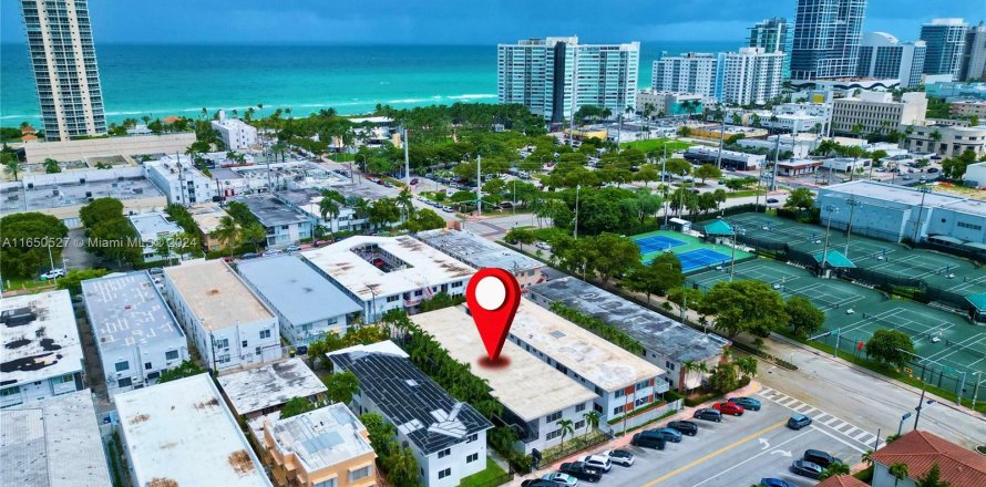 Condominio en Miami Beach, Florida, 1 dormitorio  № 1345031