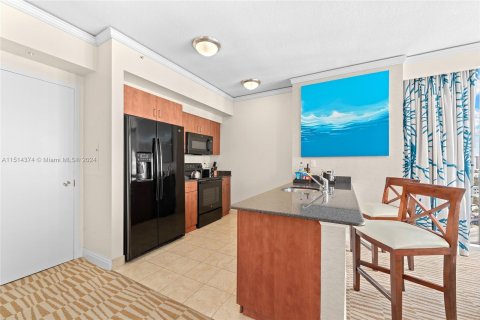 Copropriété à vendre à Sunny Isles Beach, Floride: 1 chambre, 94.85 m2 № 948780 - photo 6