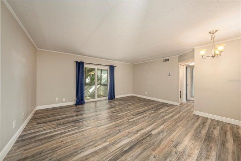 Condo in Tampa, Florida, 2 bedrooms  № 1369932 - photo 3