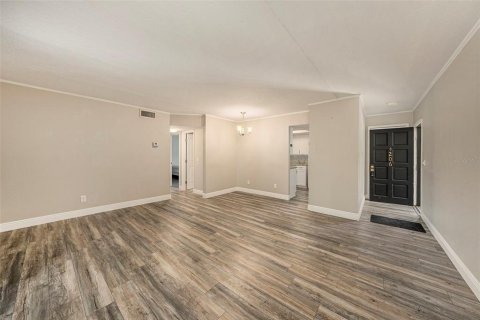 Copropriété à vendre à Tampa, Floride: 2 chambres, 82.13 m2 № 1369932 - photo 2