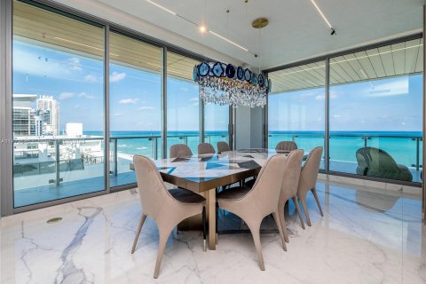 Copropriété à vendre à Miami Beach, Floride: 4 chambres, 310.85 m2 № 784159 - photo 7