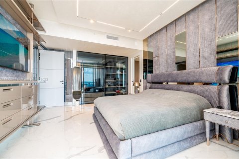 Condominio en venta en Miami Beach, Florida, 4 dormitorios, 310.85 m2 № 784159 - foto 19