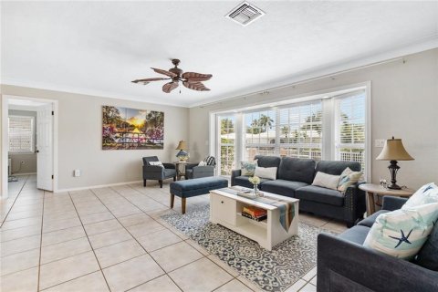 Casa en alquiler en Sarasota, Florida, 3 dormitorios, 232.44 m2 № 238036 - foto 9