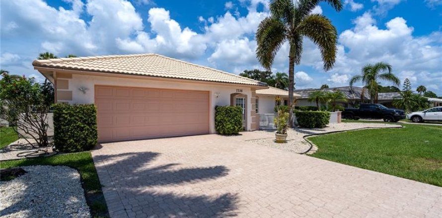 Villa ou maison à Sarasota, Floride 3 chambres, 232.44 m2 № 238036