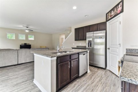 Casa en venta en Tampa, Florida, 4 dormitorios, 173.54 m2 № 1287998 - foto 15