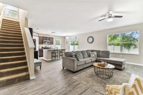 Casa en venta en Tampa, Florida, 4 dormitorios, 173.54 m2 № 1287998 - foto 10