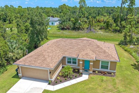 Casa en venta en North Port, Florida, 3 dormitorios, 132.57 m2 № 1323809 - foto 1