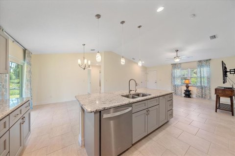 Casa en venta en North Port, Florida, 3 dormitorios, 132.57 m2 № 1323809 - foto 15