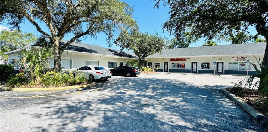 Immobilier commercial à Altamonte Springs, Floride 733.93 m2 № 1340352