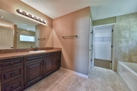 Casa en venta en Ocala, Florida, 4 dormitorios, 162.3 m2 № 1387462 - foto 19