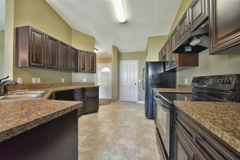 Casa en venta en Ocala, Florida, 4 dormitorios, 162.3 m2 № 1387462 - foto 13