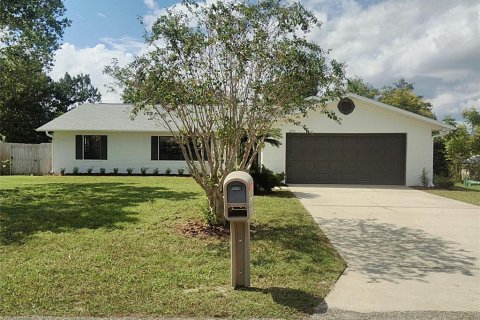 Casa en venta en Deltona, Florida, 3 dormitorios, 165.27 m2 № 1386869 - foto 1