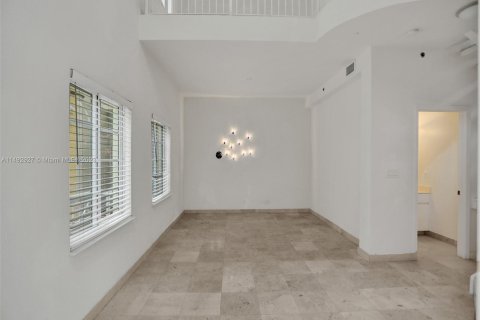 Adosado en venta en Miami Beach, Florida, 3 dormitorios, 176.51 m2 № 863529 - foto 7