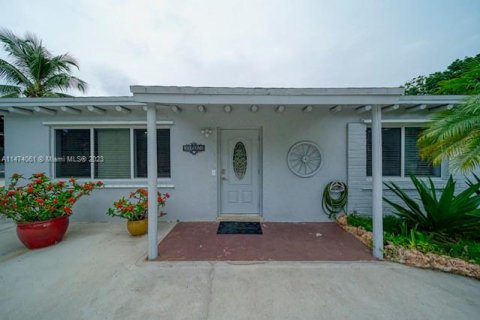 Villa ou maison à vendre à Homestead, Floride: 3 chambres, 148.64 m2 № 784408 - photo 1
