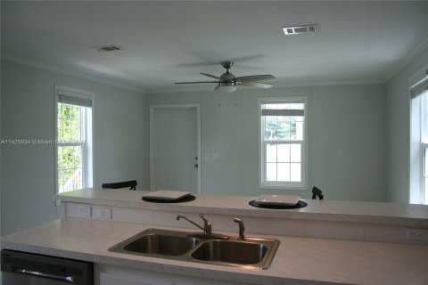 Villa ou maison à vendre à Tavernier, Floride: 2 chambres № 642297 - photo 10