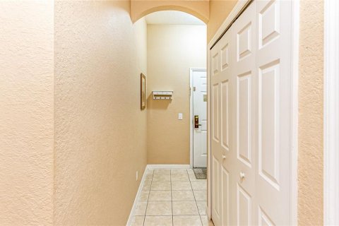 Condo in Davenport, Florida, 2 bedrooms  № 1129860 - photo 16