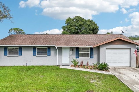 House in Sarasota, Florida 3 bedrooms, 111.3 sq.m. № 1342991 - photo 25