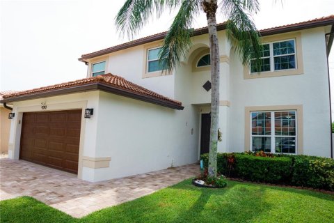 House in Boca Raton, Florida 4 bedrooms, 237.09 sq.m. № 1393322 - photo 3