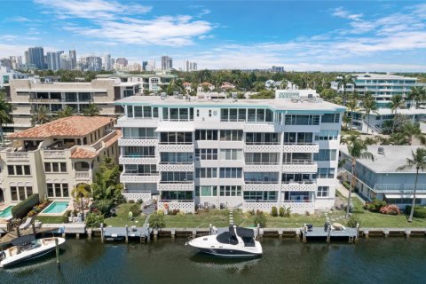 Condominio en venta en Fort Lauderdale, Florida, 1 dormitorio, 70.61 m2 № 1121023 - foto 11