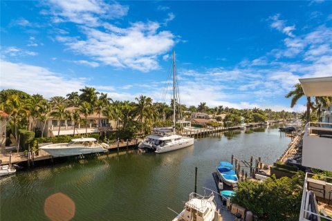 Condo in Fort Lauderdale, Florida, 1 bedroom  № 1121023 - photo 14