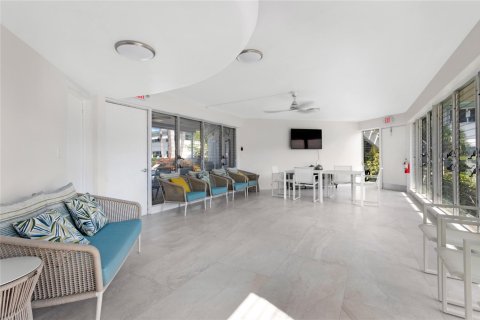 Condo in Fort Lauderdale, Florida, 1 bedroom  № 1121023 - photo 17