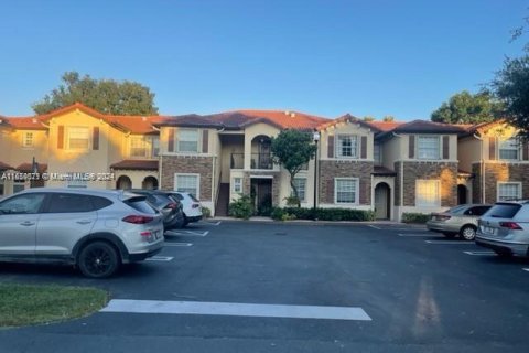 Copropriété à louer à Homestead, Floride: 3 chambres, 108.6 m2 № 1332552 - photo 1