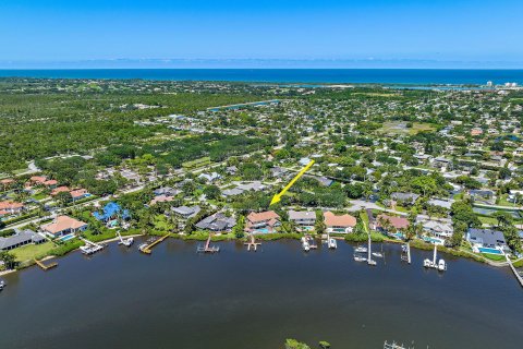 Villa ou maison à vendre à Jupiter, Floride: 5 chambres, 632.85 m2 № 1215964 - photo 2