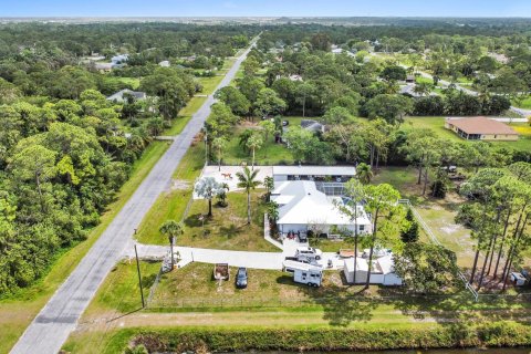 Villa ou maison à vendre à Loxahatchee Groves, Floride: 4 chambres, 199.93 m2 № 1098712 - photo 29