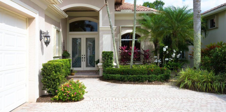 Villa ou maison à Palm Beach Gardens, Floride 3 chambres, 274.9 m2 № 1100351