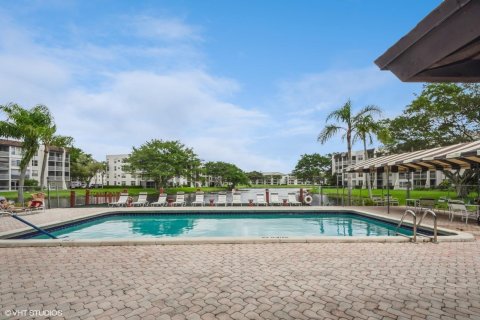 Copropriété à vendre à Davie, Floride: 1 chambre, 80.82 m2 № 1100350 - photo 5