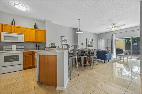 Touwnhouse à vendre à Kissimmee, Floride: 3 chambres, 119.47 m2 № 1340162 - photo 13