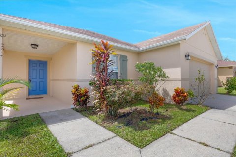 Casa en venta en Kissimmee, Florida, 3 dormitorios, 155.24 m2 № 1340163 - foto 4