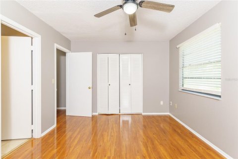 Townhouse in Tampa, Florida 2 bedrooms, 110.37 sq.m. № 1340161 - photo 26