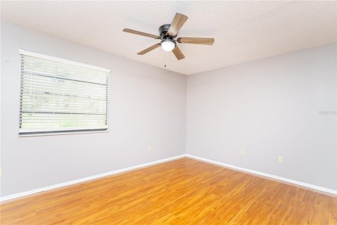 Townhouse in Tampa, Florida 2 bedrooms, 110.37 sq.m. № 1340161 - photo 25