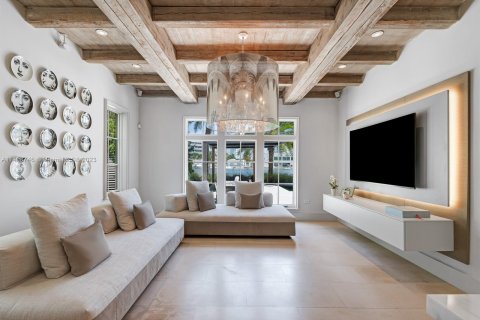 Villa ou maison à vendre à Miami Beach, Floride: 6 chambres, 517.47 m2 № 741312 - photo 24