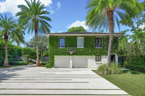 Villa ou maison à vendre à Miami Beach, Floride: 6 chambres, 517.47 m2 № 741312 - photo 9