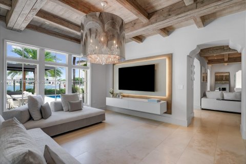 Villa ou maison à vendre à Miami Beach, Floride: 6 chambres, 517.47 m2 № 741312 - photo 25