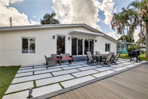 Villa ou maison à vendre à Hollywood, Floride: 4 chambres, 180.23 m2 № 1145282 - photo 25
