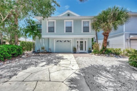 Villa ou maison à louer à Sarasota, Floride: 3 chambres, 209.87 m2 № 803744 - photo 2