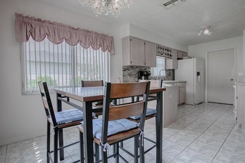 Casa en venta en Leesburg, Florida, 2 dormitorios, 148.18 m2 № 1384725 - foto 22