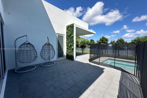 Villa ou maison à vendre à Weston, Floride: 4 chambres, 319.31 m2 № 1421735 - photo 24