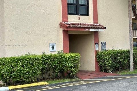 Condominio en venta en Miramar, Florida, 2 dormitorios, 76.18 m2 № 1309662 - foto 7